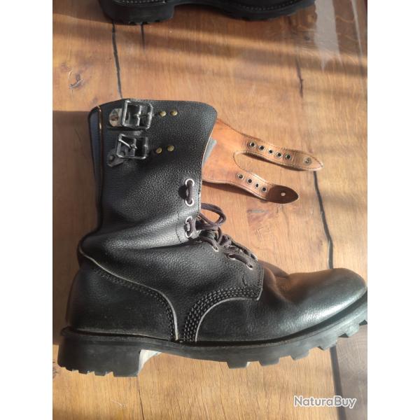 Chaussures de combat cuire rangers T46