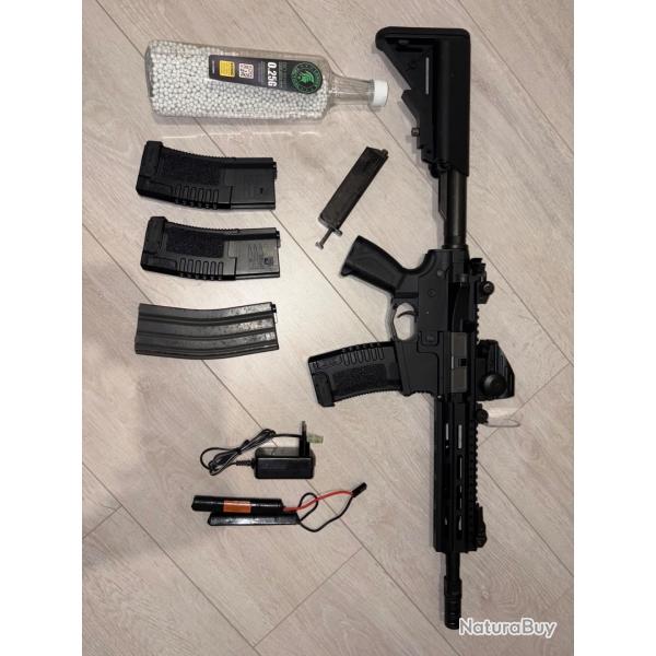 Vend M4 CM16 G&G AEG Court