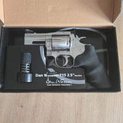 Dan Wesson 715 Revolver CO? 2,5" Nickel ? &Eacute;tat neuf ? Jamais servi  revolver CO? D