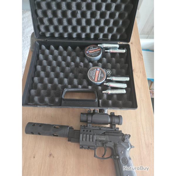 Beretta PX4 Storm CO? 4,5 mm + point rouge + silencieux factice + accessoires