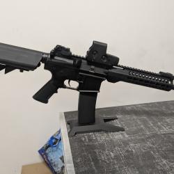 M4 airsoft avec viseur et batterie (NEUF)