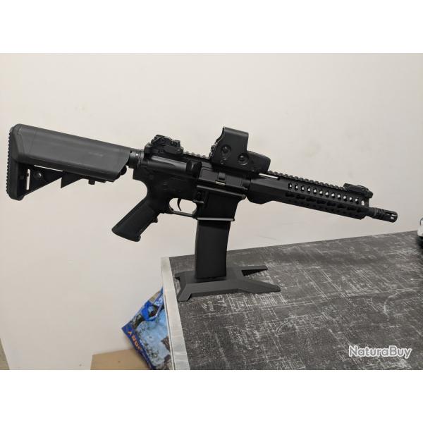 M4 airsoft avec viseur et batterie (NEUF)