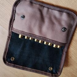 Etui cartouchi&egrave;re 10 balles.