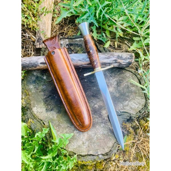 dague de chasse d'artisan / loupe de bouleau stabilis� / lame inox double tranchant