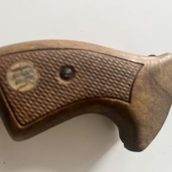 Crosse plaquettes  manurhin origine pour revolver F1 sp&eacute;cial police . Tr&egrave;s bel &eacute;tat