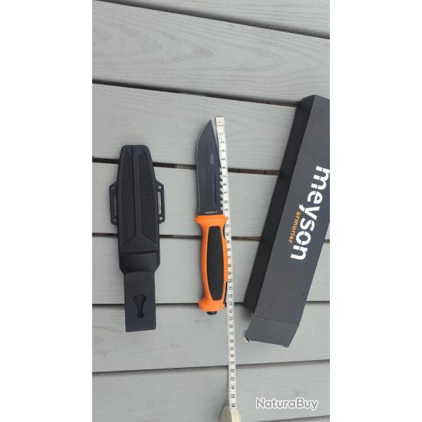 Couteau de chasse ou rando