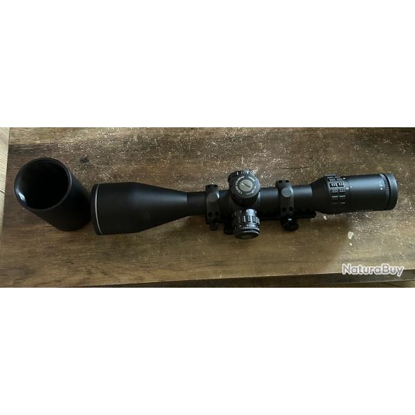 Lunette Hawke 6-25X56