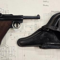 pistolet P 08 Mauser S/42 de 1937 proche du neuf