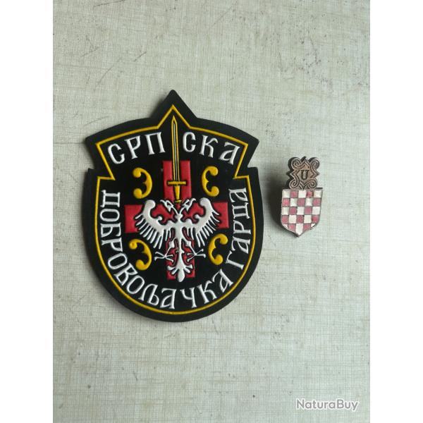 2 Insignes ex Yougoslavie