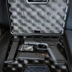 Pistolet d'alarme Glock 17 Gen 5 Umarex cal. 9mm PAK