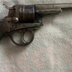 Revolver CHAMELOT DELVIGNE