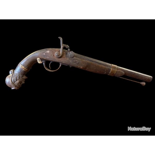 PISTOLET � PERCUSSION