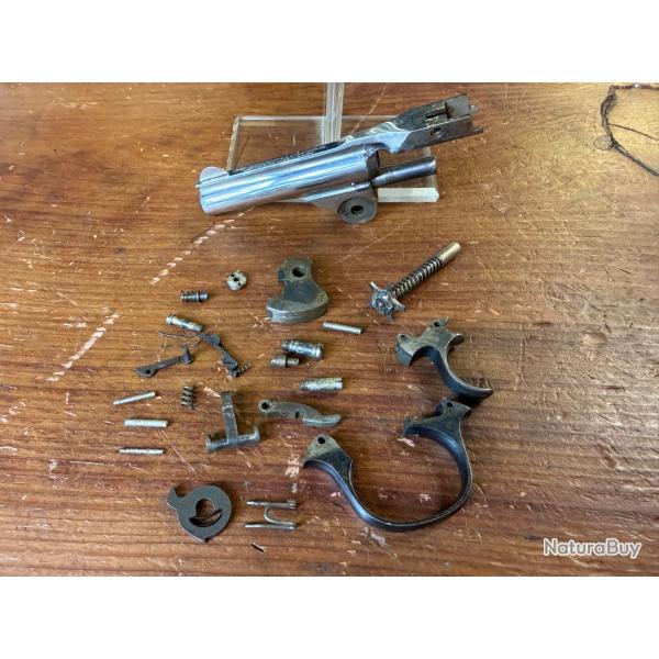 PI�CES D�TACH�ES POUR IVER & JOHNSON cal. 32sw