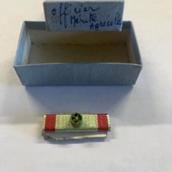 Barrette militaire