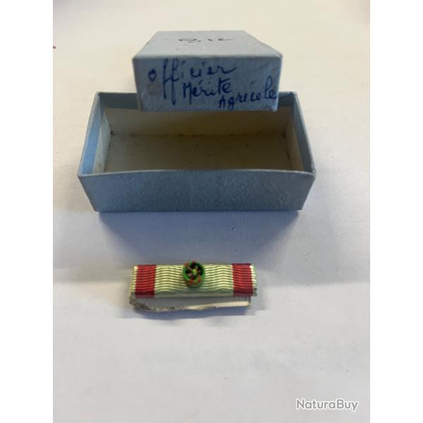 Barrette militaire