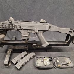 CZ Scorpion Evo 3 S1, Cal. 9x19 - 1� sans prix de r&eacute;serve !!