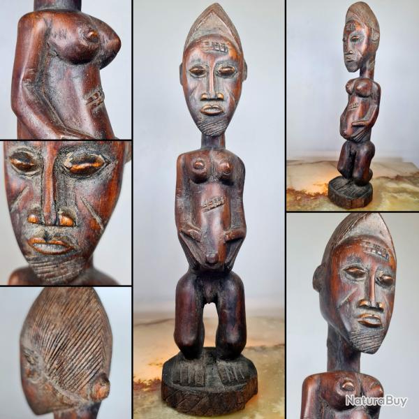 Magnifique statue Baoul�, H : 38 cm, L : 9 cm