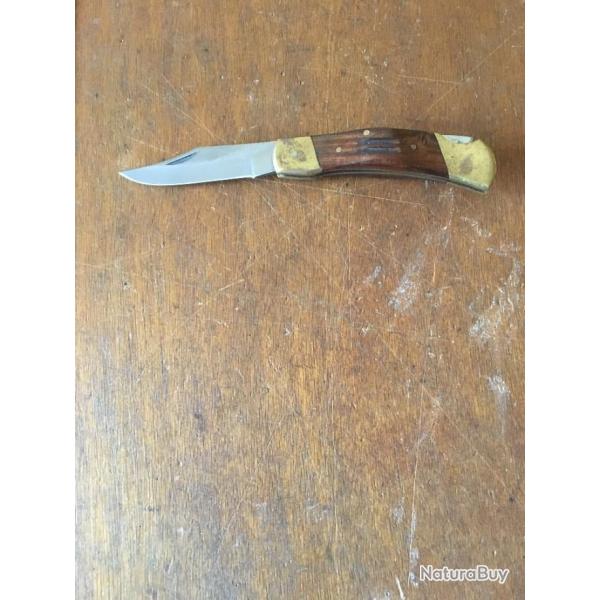 COUTEAU PLIANT  579  2026