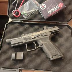 CZ P09 C Nocturne