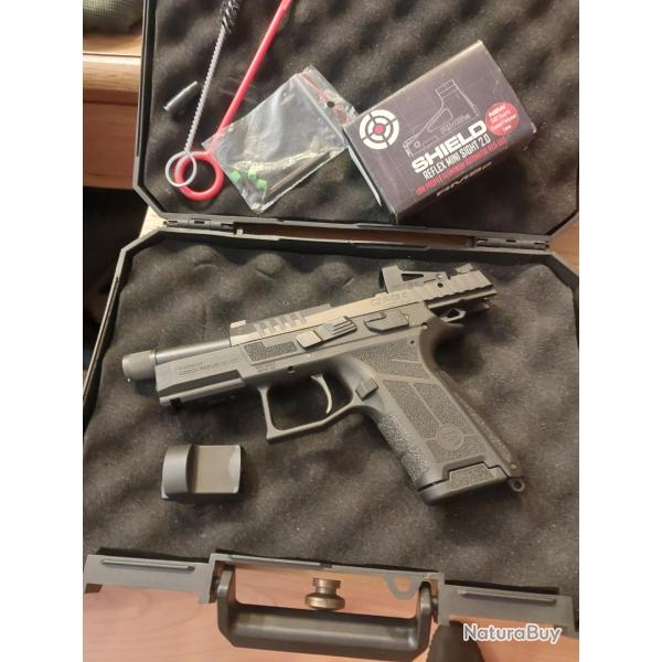 CZ P09 C Nocturne
