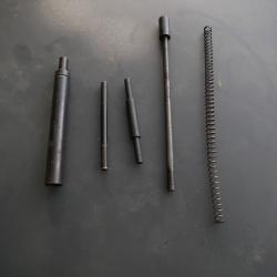 Lot de pi&egrave;ces du piston d'un Gewehr 43/ G43/ Karabiner 43/ K43