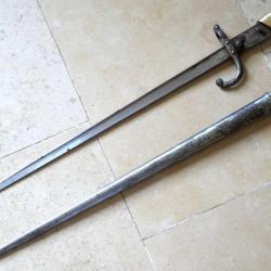 Ba&iuml;onnette r&egrave;glementaire GRAS MANUFACTURE STEYR fran&ccedil;aise 1874  fourreau m&ecirc;me n&deg; 1877 rf SBX18STE001