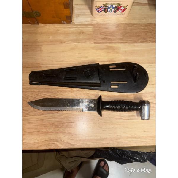 COUTEAU DE PLONGEE VINTAGE HYDROX  A VOIR