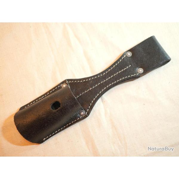 Gousset pour ba�onnette K98 WWII - REF EBR24BAI024