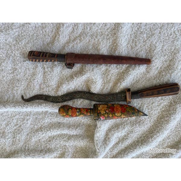 2 couteau africain et 1 couteau europ�en centrale