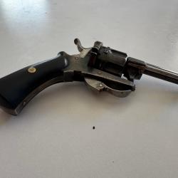 Revolver St Etienne 7mm &agrave; broche