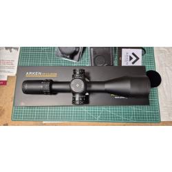 lunette ARKEN 5-25x56 +accessoires, comme neuve