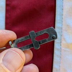 Vends hausse winchester 1894 gradu&eacute;e en m&egrave;tres.