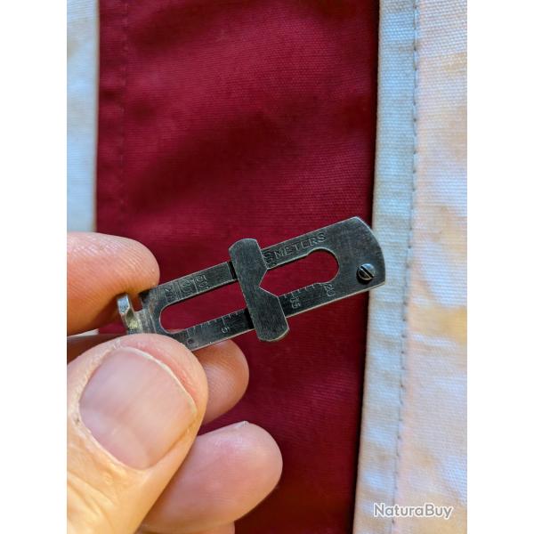 Vends hausse winchester 1894 gradu�e en m�tres.