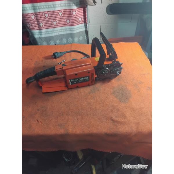 Tron�onneuse Husqvarna �lectrique