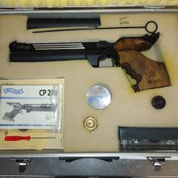 Vend pistolet de tir sportif CO2  Walther CP 200 tr&eacute;s bon &eacute;tat  avec lunette de tir KNOBLOCH