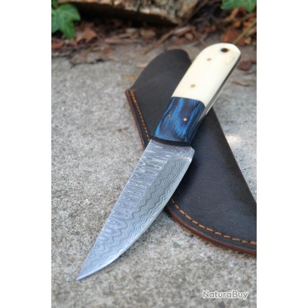 Skinner Couteau Damas Lame 256 Couches Lame Trailing Point Manche Os/Bois F Artisan Etui Simili Cuir