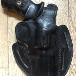 Holster pour r&eacute;volver MR F1 et autres
