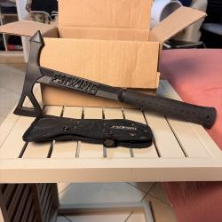 Hachette  Estwing Black Eagle Tomahawk (mod&egrave;le EBTA)