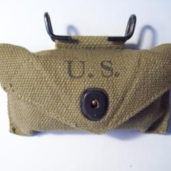 militaria ww2 U.S. pochette porte pansement U.S. avec pansement 1942