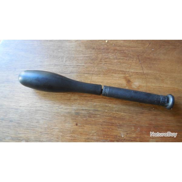 Matraque en caoutchouc avec ressort ancienne 1930-1950 175g, 24.5cm de long