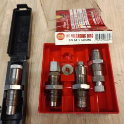 Jeu d'outils Lee 30m1 (4 outils) + sertisseur conique Factory crimp