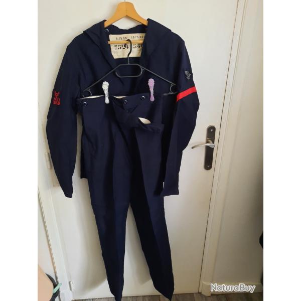 Uniforme de marine nationale - p�s de prix de reserve