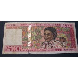 Madagascar billet de 25000 francs ttb (1998-2003)