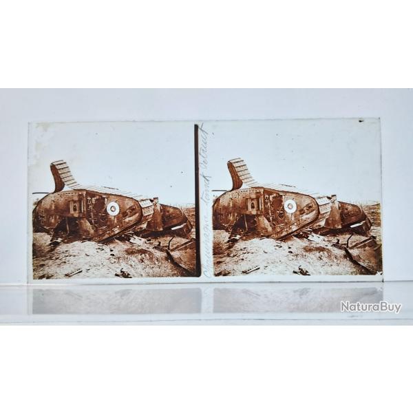 Photographie st�r�oscopique Premi�re Guerre mondiale char britannique captur�