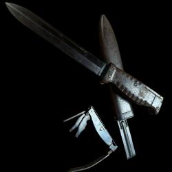 rare ba&iuml;onnette soudanaise pour air 15 armalite avec outils dans les plaquettes interarmco allemagne