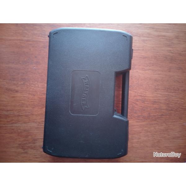 VENDRE  UN  WALTHER PPQ M2 T4E  .43   ENERGIE  4  JOULES +  !