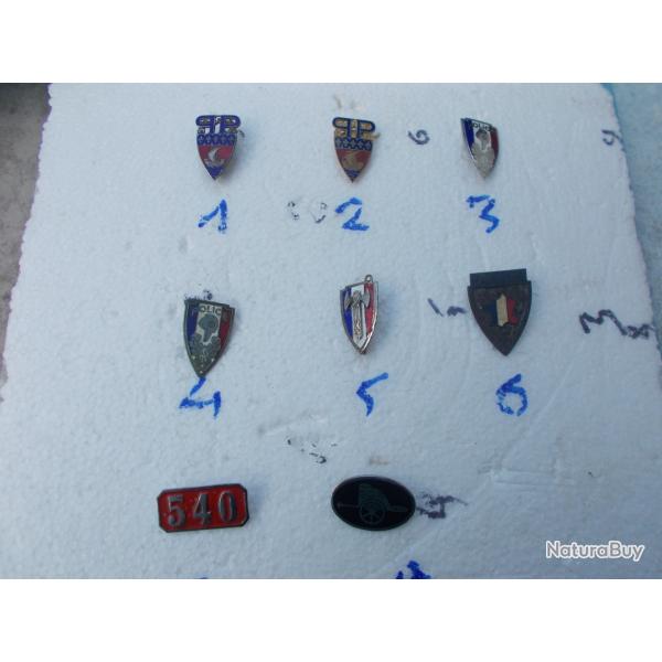 differents lot d'insignes k�pi police ,tres bon �tat
