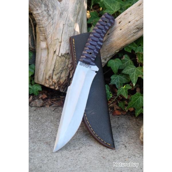 Couteau de Chasse Lame Drop Point Acier Carbone 1055 Satin Manche Bois 3D Etui Simili Fab Artisanale