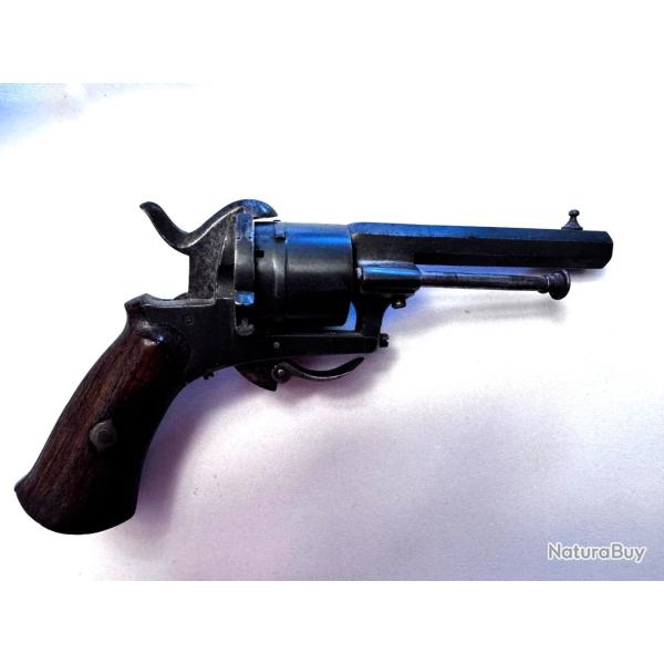 Revolver 7mm � broche, style Lefaucheux