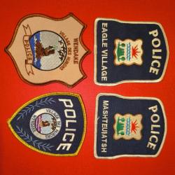 LOT &Eacute;CUSSONS POLICE AM&Eacute;RINDIENNE DU CANADA QU&Eacute;BEC 7 indien